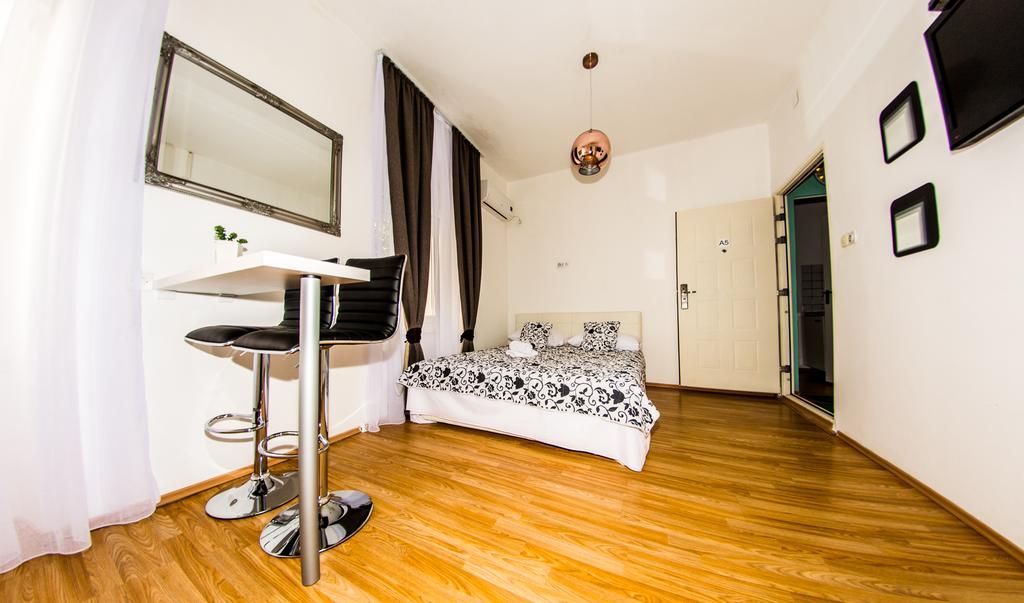Apartments Branimir Zadar Exteriör bild